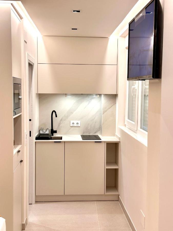 Suite Ron In Marina 2 People Puerto Deportivo Benalmádena Exterior foto